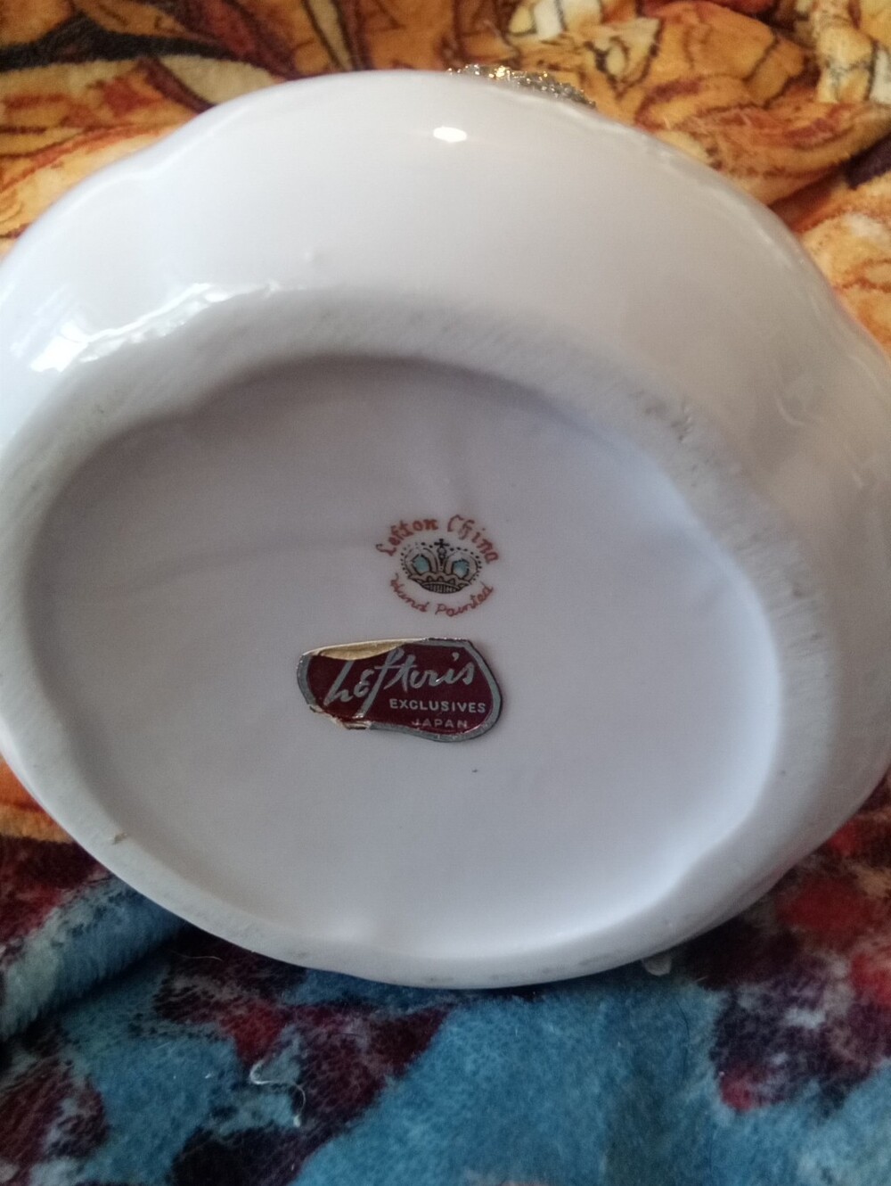 #1523 Lefton China Vase - Picture 2 of 6